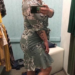 NWT Green/Grey Floral Off-Shoulder Dress